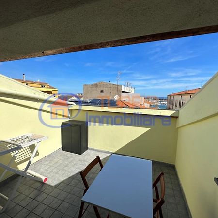 La Mansarda Di Via Galilei Apartamento Porto Torres Exterior foto
