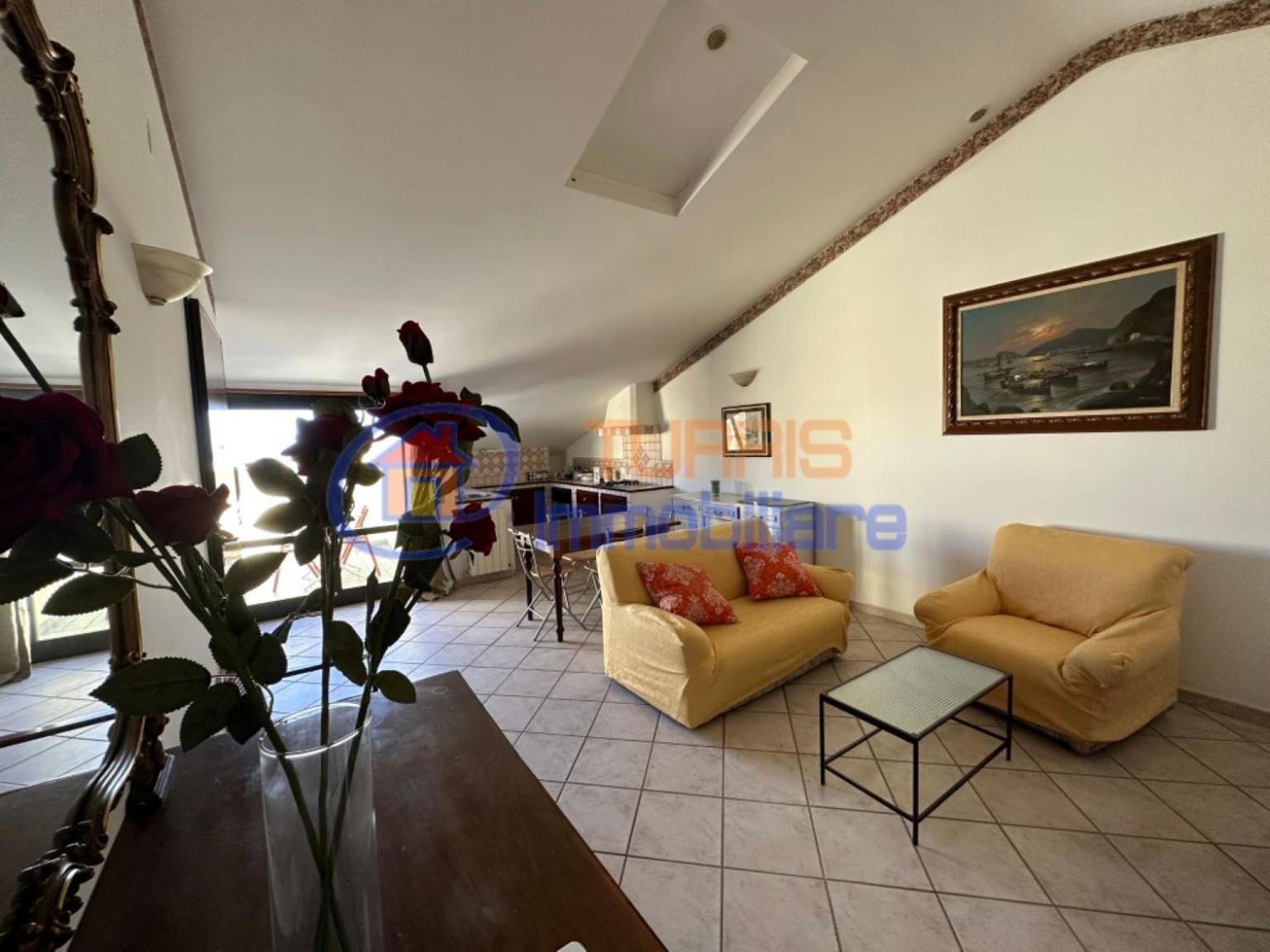La Mansarda Di Via Galilei Apartamento Porto Torres Exterior foto