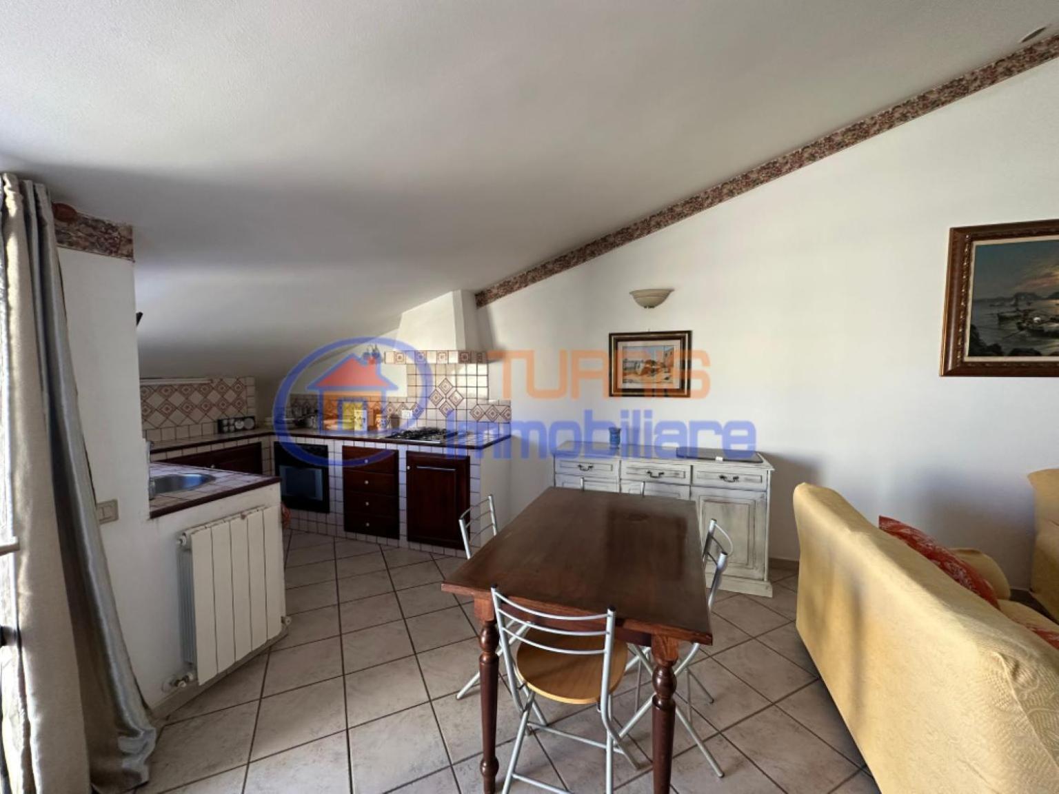 La Mansarda Di Via Galilei Apartamento Porto Torres Exterior foto
